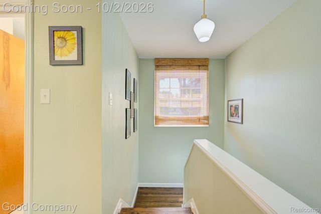 25844 Salem Road, Huntington Woods, MI 48070