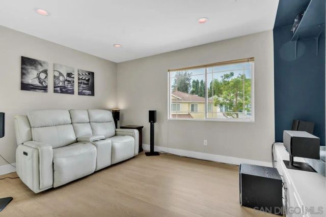 2950 W Canyon Ave, San Diego, CA 92123