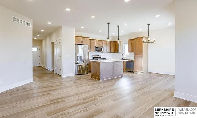11659 S 123rd Avenue, Papillion, NE 68046