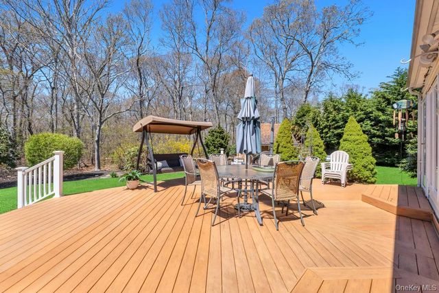 38 James Hawkins Road, Moriches, NY 11955