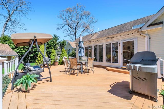 38 James Hawkins Road, Moriches, NY 11955