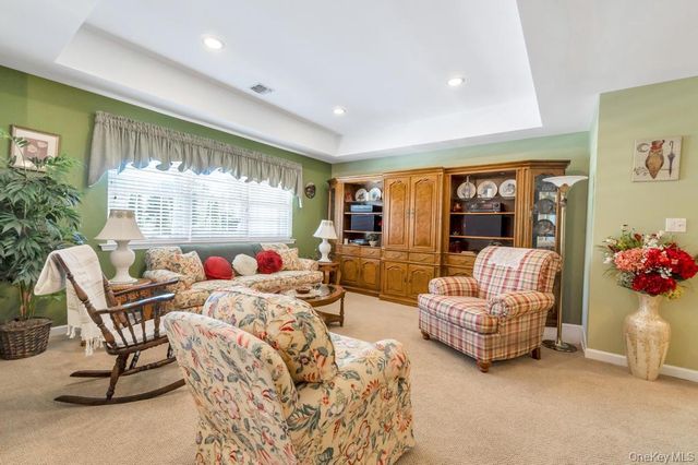 38 James Hawkins Road, Moriches, NY 11955