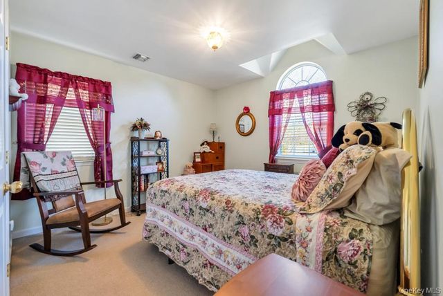 38 James Hawkins Road, Moriches, NY 11955