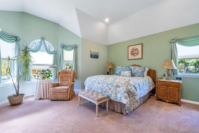 38 James Hawkins Road, Moriches, NY 11955