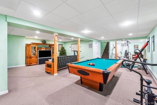 38 James Hawkins Road, Moriches, NY 11955