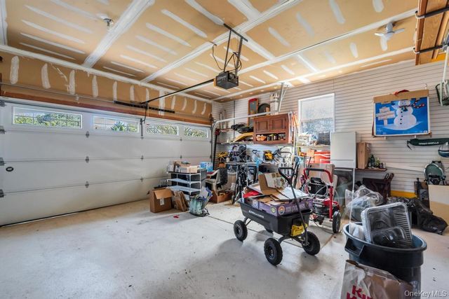 38 James Hawkins Road, Moriches, NY 11955