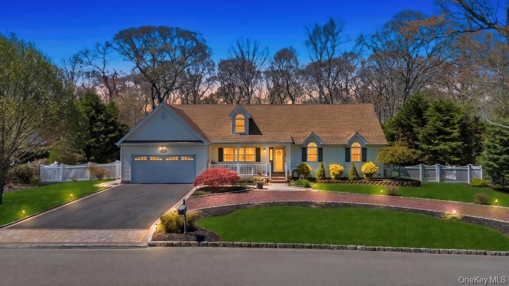 38 James Hawkins Road, Moriches, NY 11955