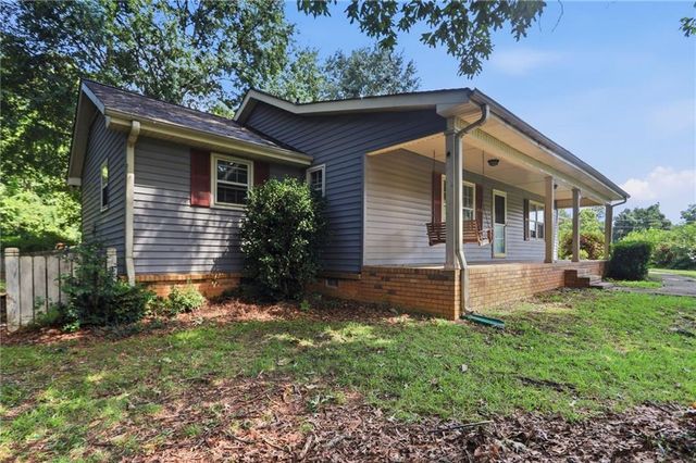 2029 Abington Lane, Snellville, GA 30078