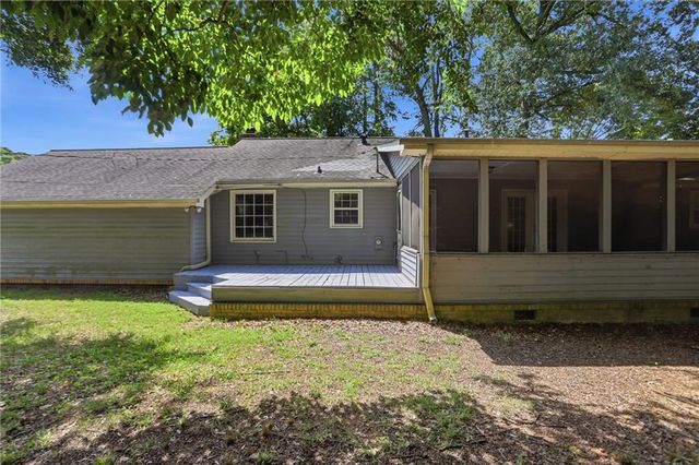 2029 Abington Lane, Snellville, GA 30078
