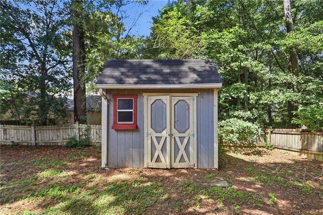 2029 Abington Lane, Snellville, GA 30078