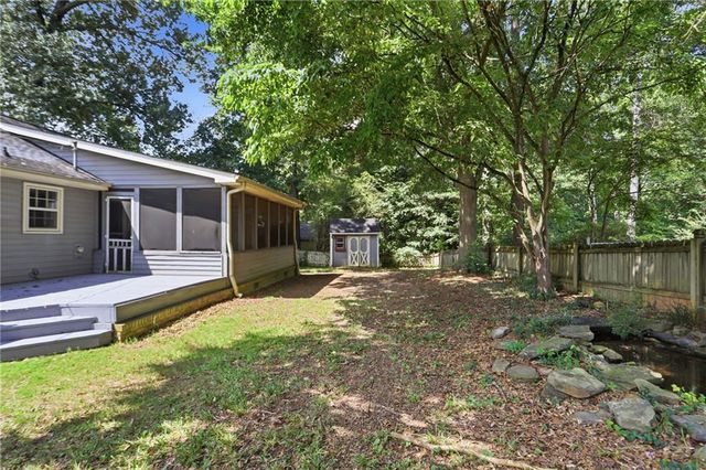2029 Abington Lane, Snellville, GA 30078