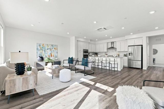 6824 Steel Court, San Jose, CA 95119