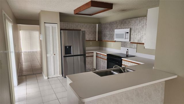 10628 SW 118th Pl 10628, Miami, FL 33186
