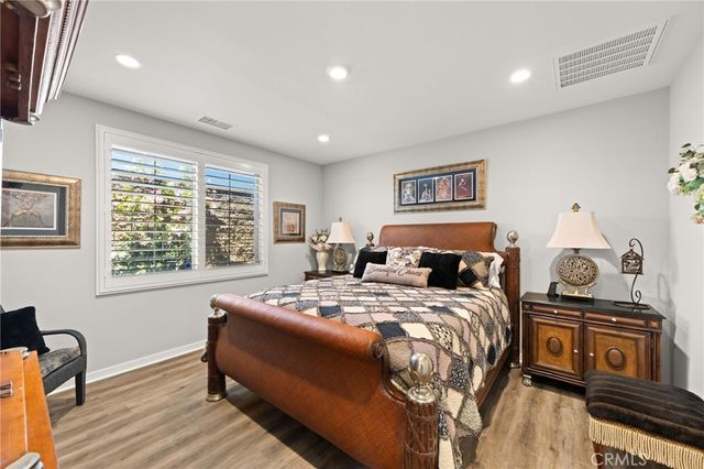 10832 Flora Park, Cypress, CA 90720