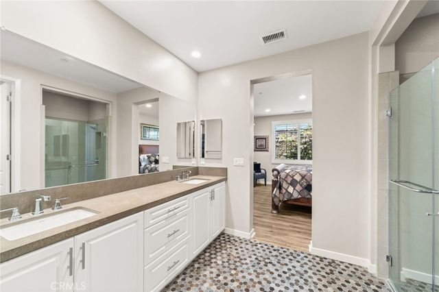 10832 Flora Park, Cypress, CA 90720