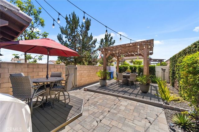 10832 Flora Park, Cypress, CA 90720