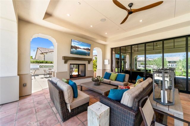 10832 Flora Park, Cypress, CA 90720