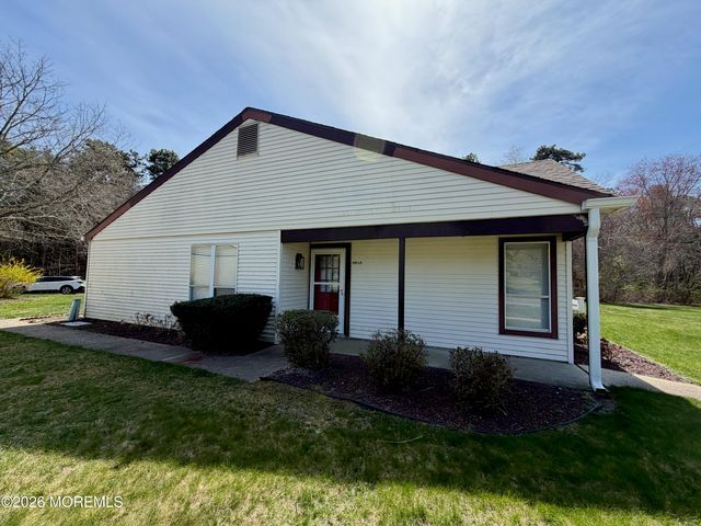 681A Huntington Drive, Manchester, NJ 08759