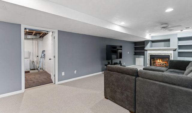 18716 Sioux Drive, Spring Lake, MI 49456