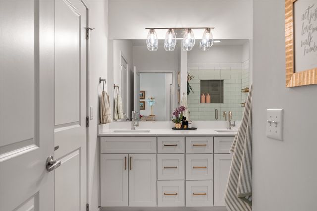 1677 54th Ave N Apt 218, Nashville, TN 37209