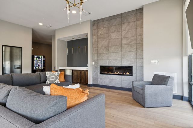 1677 54th Ave N Apt 218, Nashville, TN 37209