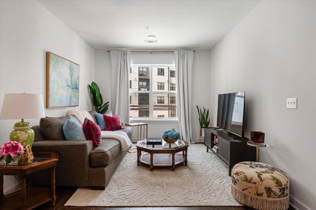 1677 54th Ave N Apt 218, Nashville, TN 37209