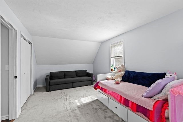 75 Henry, Plymouth, MA 02360