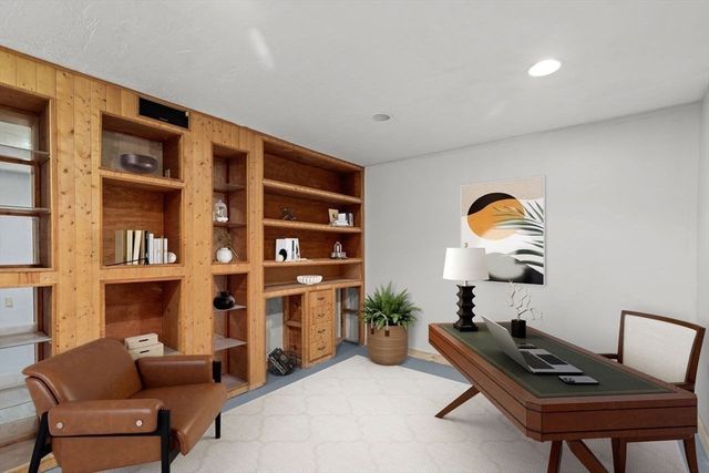 75 Henry, Plymouth, MA 02360