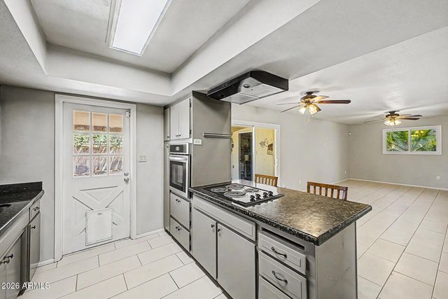 1000 E LOYOLA Drive, Tempe, AZ 85282