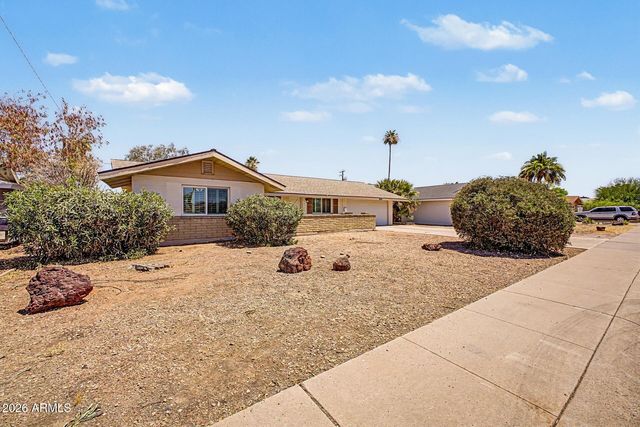 1000 E LOYOLA Drive, Tempe, AZ 85282