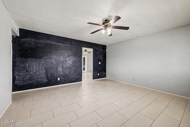 1000 E LOYOLA Drive, Tempe, AZ 85282