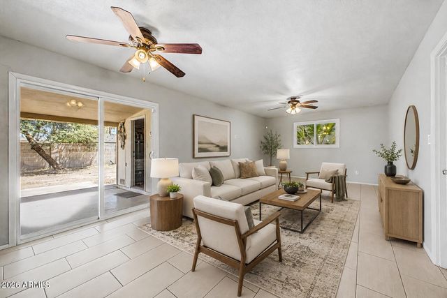 1000 E LOYOLA Drive, Tempe, AZ 85282