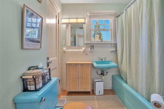 1602 ASHER LANE, Orlando, FL 32803