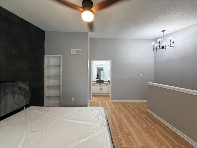 9550 Deering Drive 509, Houston, TX 77036