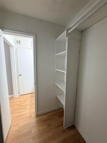 9550 Deering Drive 509, Houston, TX 77036