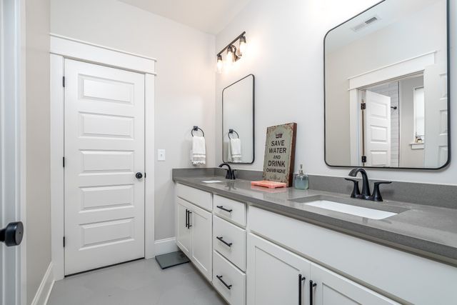 5298 Georgia Ave, Nashville, TN 37209