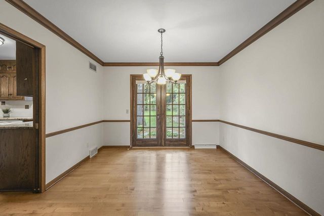 306 Acadia Drive, Madison, WI 53717