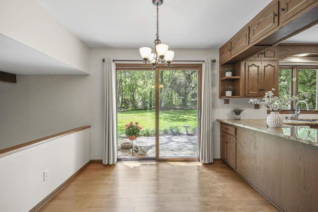 306 Acadia Drive, Madison, WI 53717