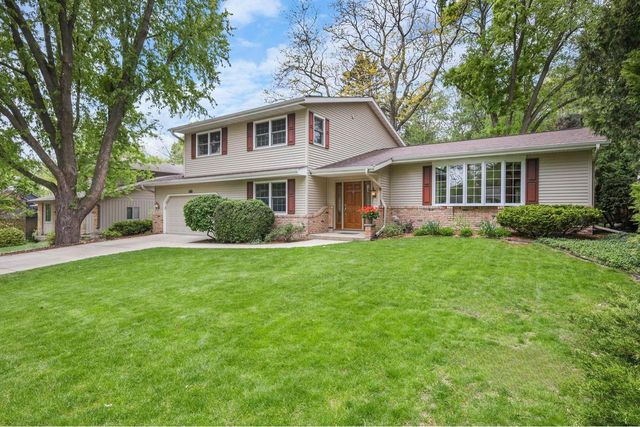 306 Acadia Drive, Madison, WI 53717