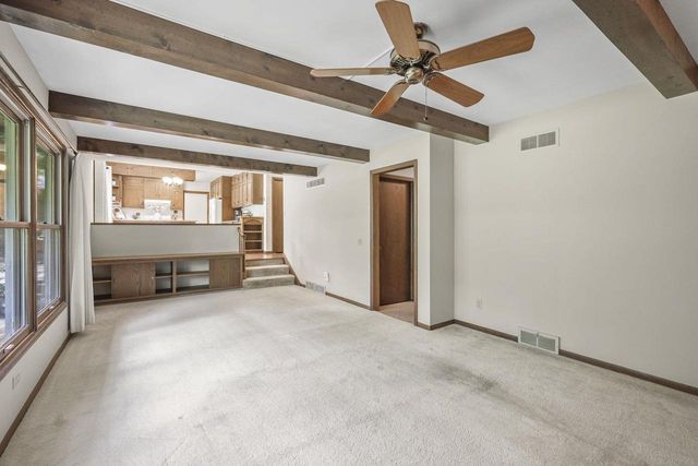 306 Acadia Drive, Madison, WI 53717