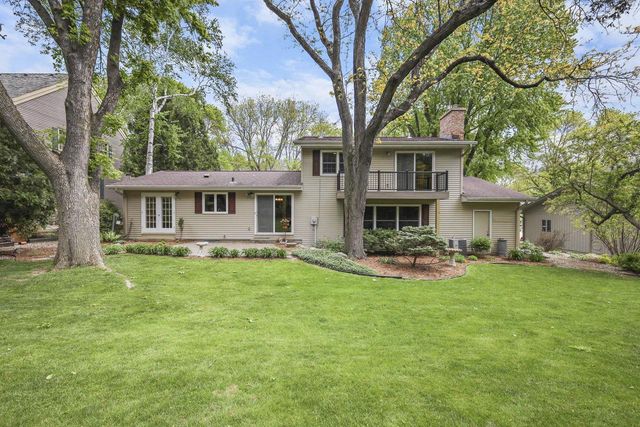 306 Acadia Drive, Madison, WI 53717