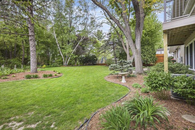 306 Acadia Drive, Madison, WI 53717