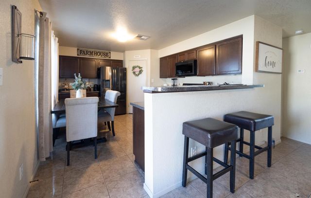 662 W 13 Pl, Somerton, AZ 85350