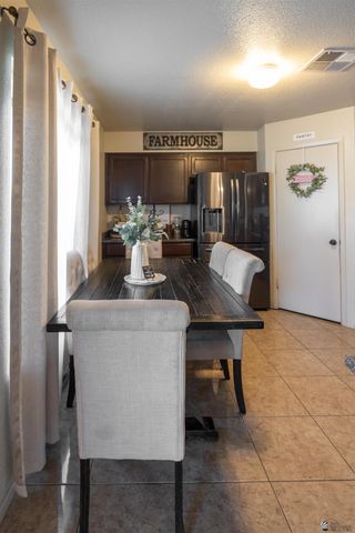 662 W 13 Pl, Somerton, AZ 85350