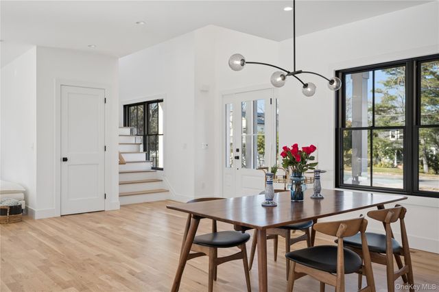 14 Bay Avenue, East Quogue, NY 11942