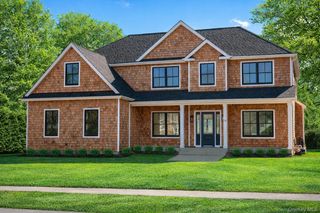 14 Bay Avenue, East Quogue, NY 11942