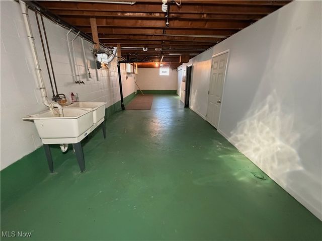 48536 Crestvue Place, East Liverpool, OH 43920