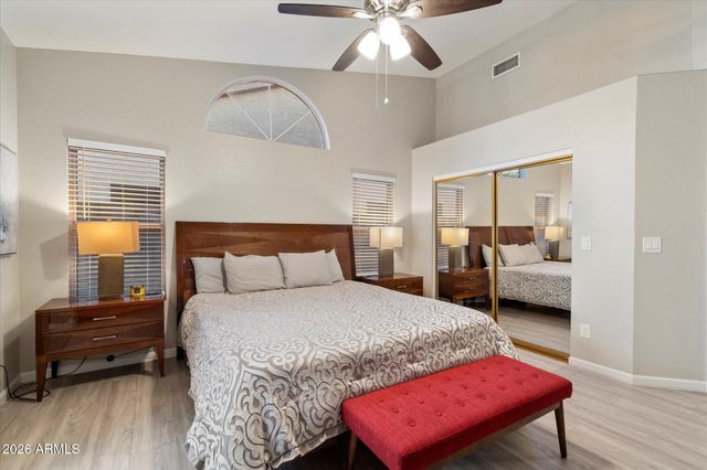 4252 W CAMINO VIVAZ --, Glendale, AZ 85310