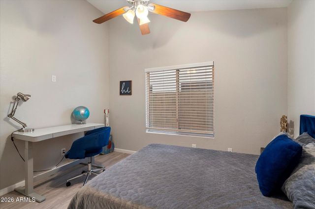 4252 W CAMINO VIVAZ --, Glendale, AZ 85310