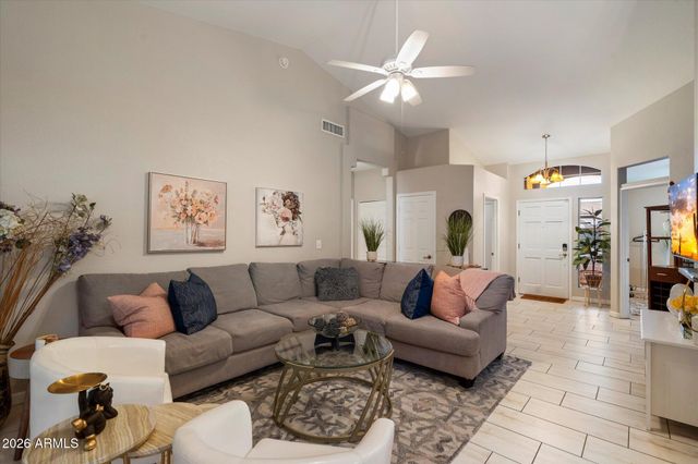 4252 W CAMINO VIVAZ --, Glendale, AZ 85310